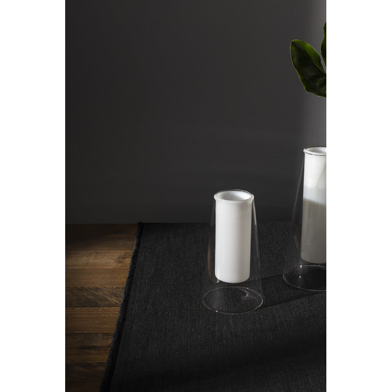 Vase de table Armes Curie, H 7,25 po x l 4 po x P 4 po