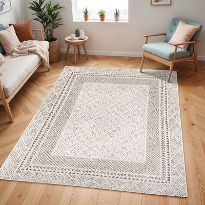 Rich Oriental Area Rug