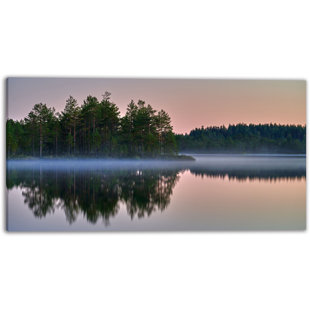 «Whispers of the Still Lake - Serene Forest Reflection», reproduction sur toile tendue