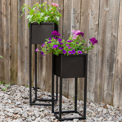 Modern Simplicity Assorted Square Black Metal Outdoor Planter - Black