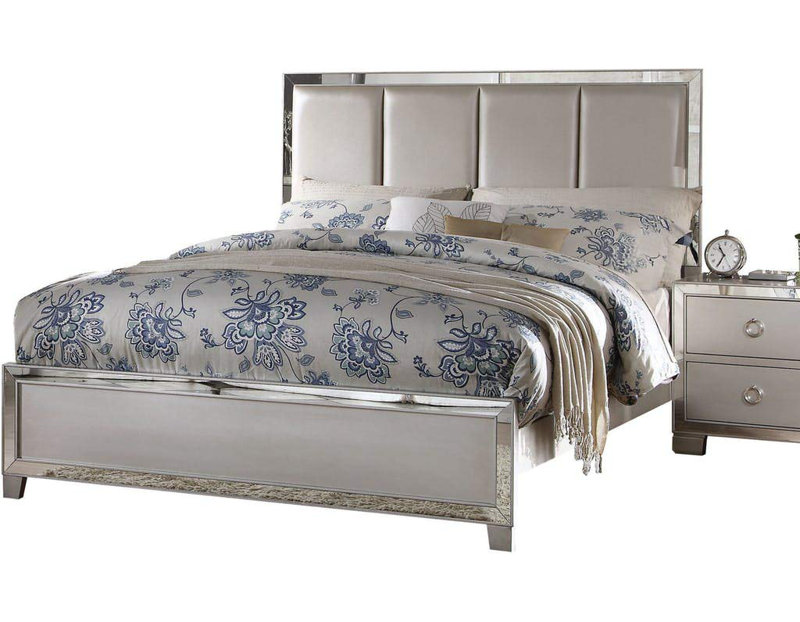 Thetford Upholstered Standard Bed, King