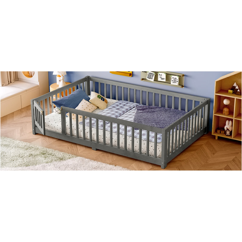 Lit double pleine grandeur avec garde-corps, porte à interrupteur et gris grain de bois pour un sommeil confortable et sécuritaire en lattes grises amovibles