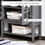 Buffet gris avec tablettes intérieures et fonctionnelles