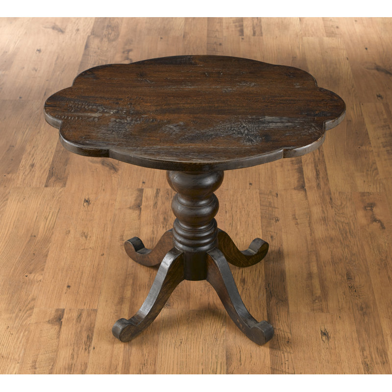 Gideoon End Table, Pecan