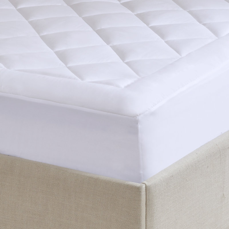 Queen White Waterproof Down Alternative Mattress Protector