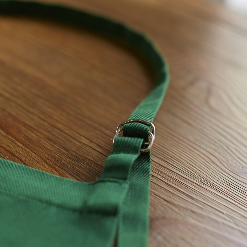 Tablier, Vert foncé