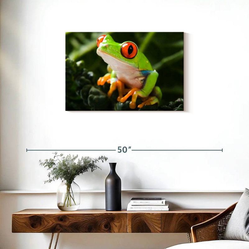 Brampt Tree Frog, 20" H x 30" W