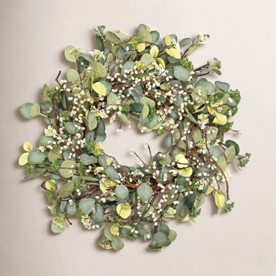 26" Handcrafted Berry, Eucalyptus Christmas Wreath