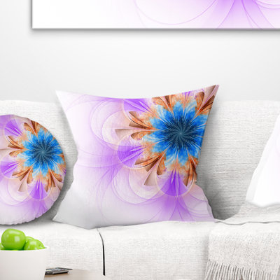 Coussin floral à fleur symétrique floral
