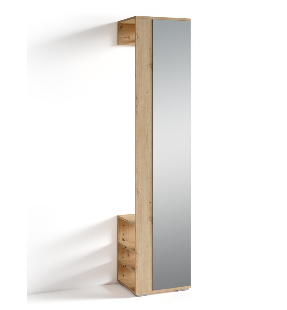 Garderobe Cyrilmagnin