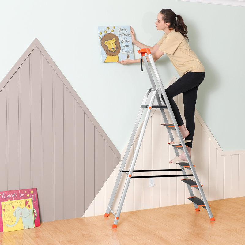 Metal Folding Step Stool