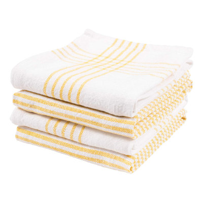 Assorted Linens Set
