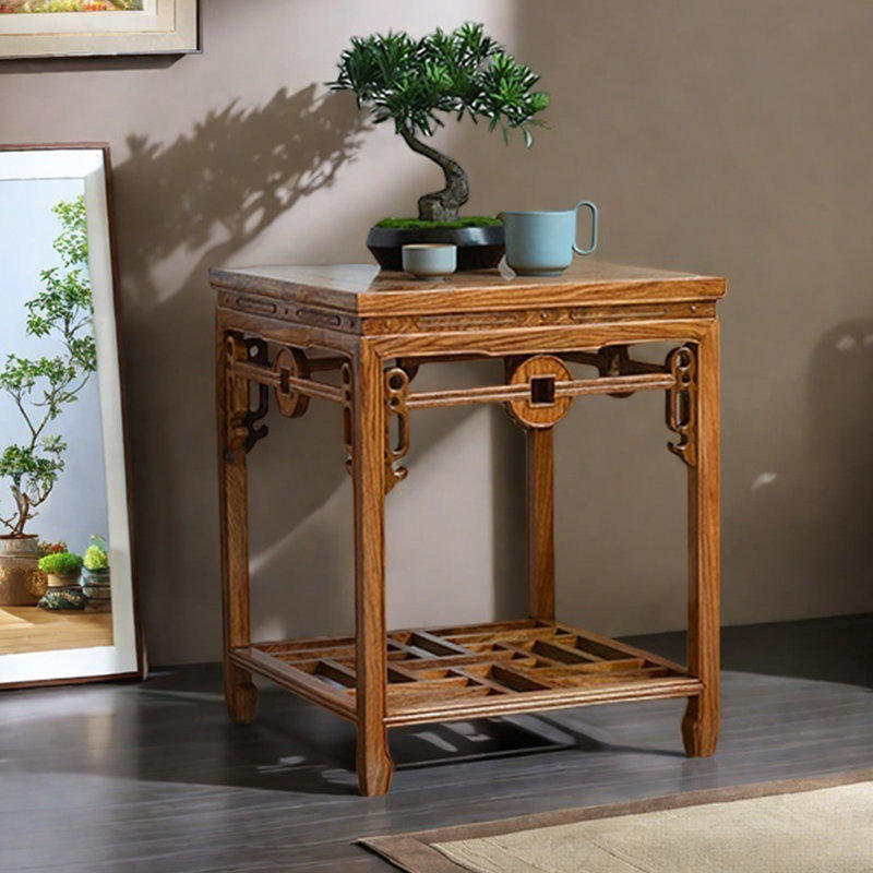 Solid wood flowers a few simple square objects