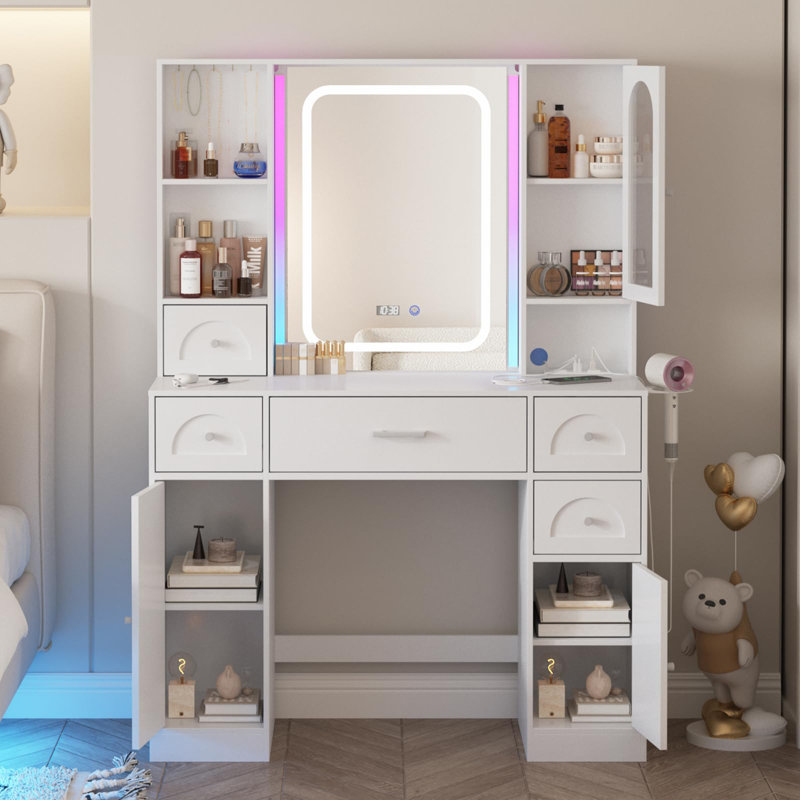 Jordyne Vanity, White