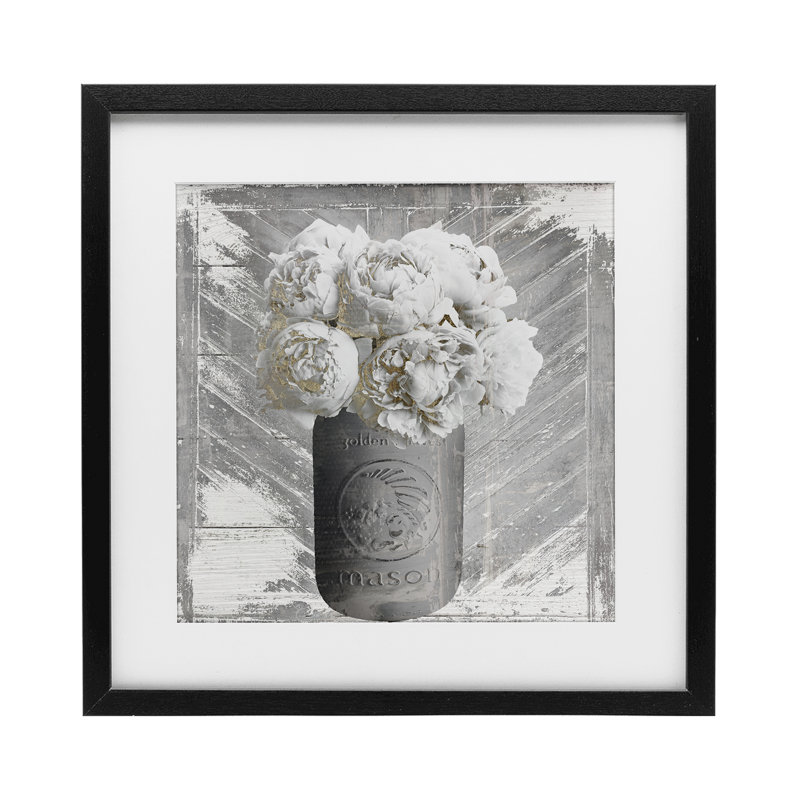 Peony in Rustic Jar, reproduction d'art sous verre encadrée, par Sophie 6, H 13 po x l 13 po, Cadre noir minuit