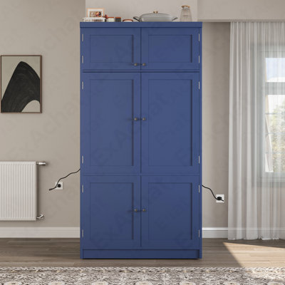 Garde-manger de style Shaker de 80,1 po de hauteur - armoire autoportante avec 2 prises et tablettes réglables