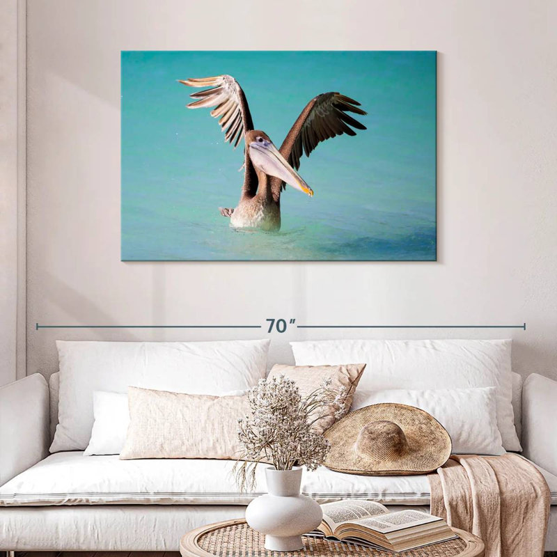 Pélican avec ailes déployées, H 30 po x l 45 po