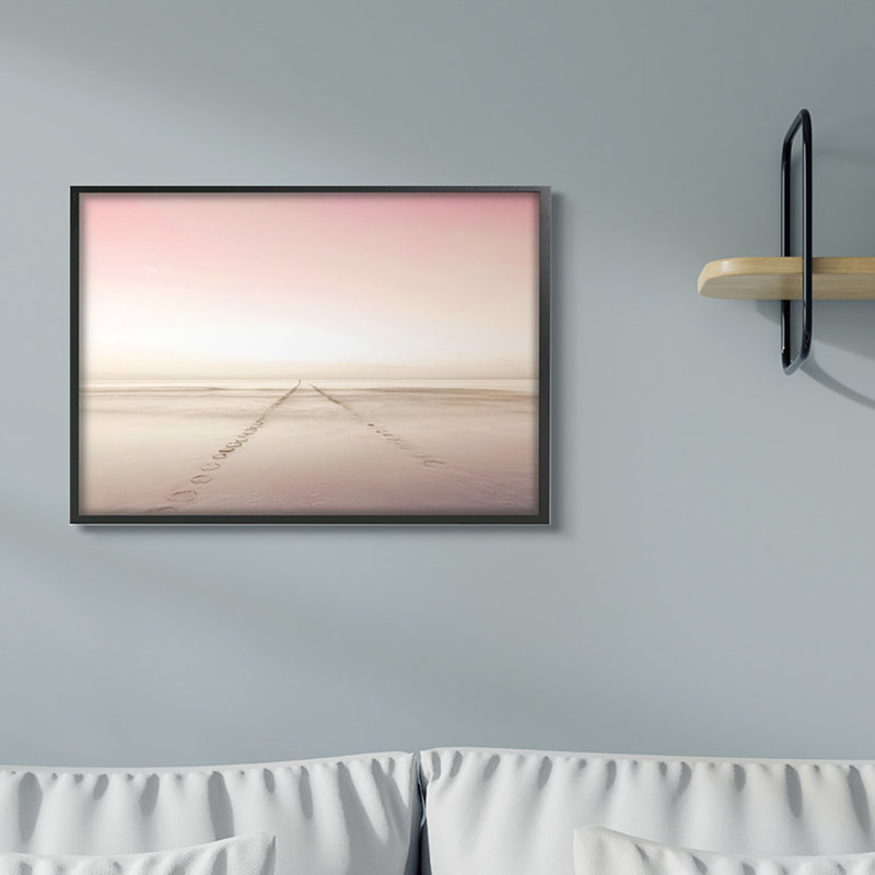 «Water Pathway Footsteps Beach Sunset Horizon» par Kim Allen - photographie, Cadre noir, H 24 po x l 30 po