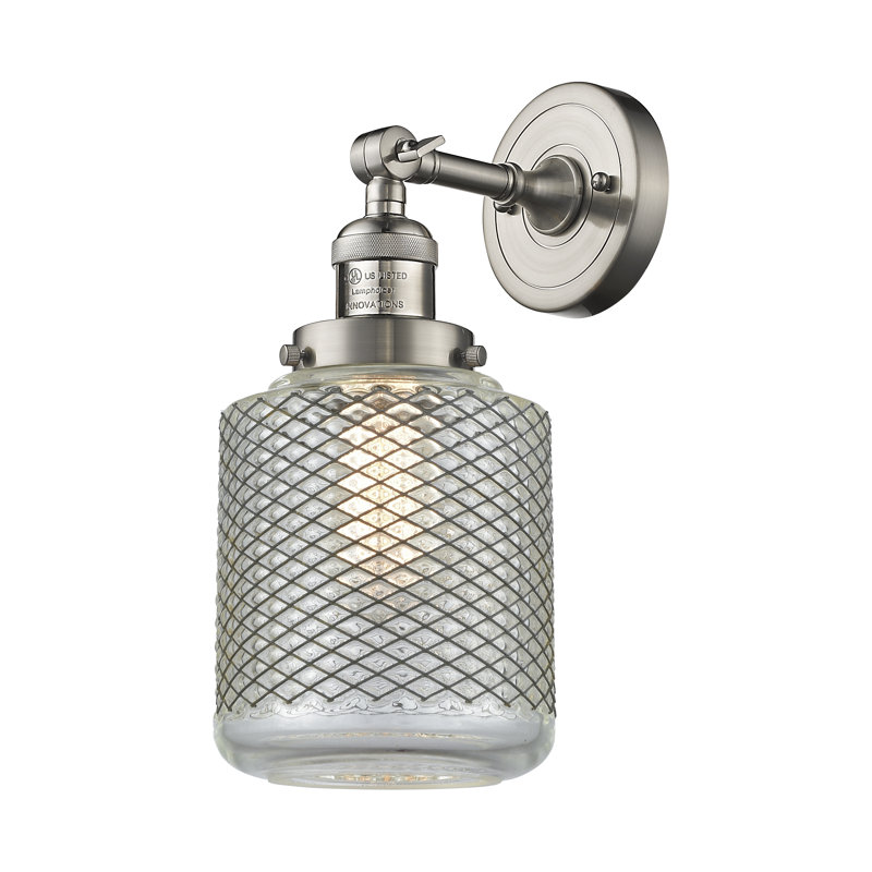 Iyana Dimmable Bath Sconce, 6 Watt Vinage LED Bulb, Brushed Satin Nickel