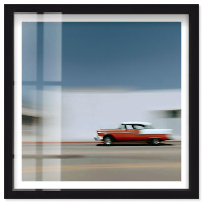 «Motion Blur Classic III Shadowbox Print Cars» par Notoriart, cadre noir, 30 x 30