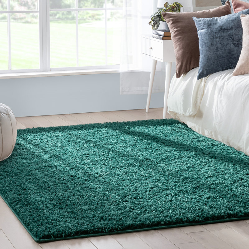 Tapis vert à poils longs Papastamelos Basics Emerson, Tapis de couloir 2 pi 7 po x 9 pi 6 po