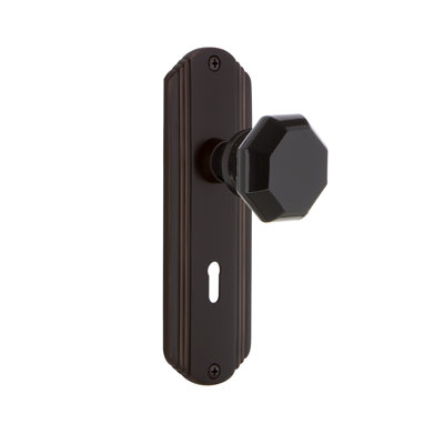 Assiette décorative avec trou de serrure décoratif et bouton de porte noir Waldorf