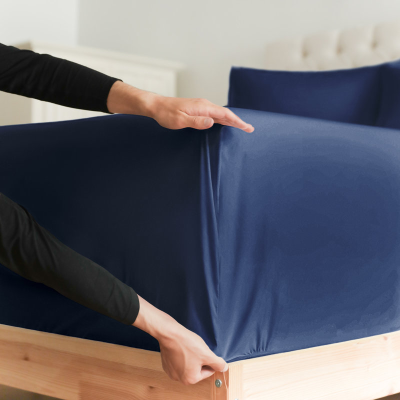 Extra Deep Pocket Sheet Set, Cooling & Breathable Bed Sheets, Soft Hotel Luxury Bedding, Fits 18–24 Inch Mattress, Navy Blue