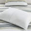 Courtepointe 6 pièces avec coussins décoratifs pour très grand lit / très grand lit. Watercolor Stripe Design A Look Look. Oreillers en microfibre doux et confortables, très grand. Chambre sereine paisible.-124308727-124308726