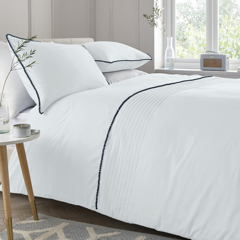 Polyester Solid Colour Duvet Cover Set with Pillowcases Included, Single Duvet Cover + 1 Standard Pillowcase, White/Grey
