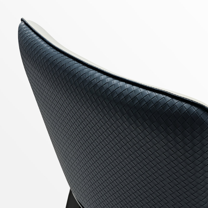 Chaise rembourrée en rotin deux tons