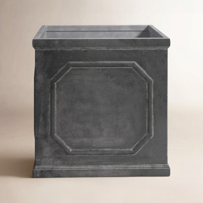 Coterie 25" Planter Box