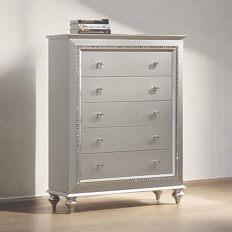 Commode à finition champagne
