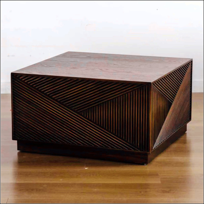 Table basse carrée