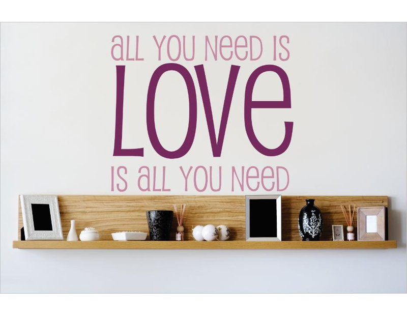 Décalque mural « All You Need is Love », H 20 po x l 20 po x P 0,16 po, Mauve