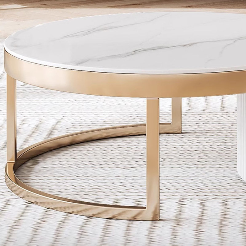 Table basse simple de style français