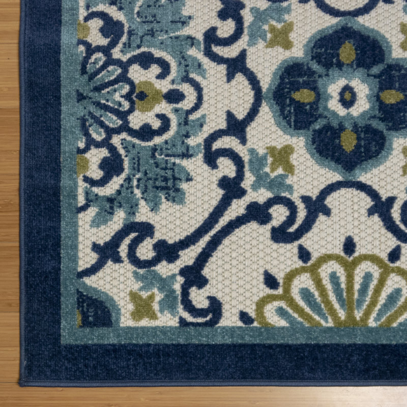 Tapis intérieur / extérieur bleu Gilbart, Rectangle 5 pi 3 po x 7 pi