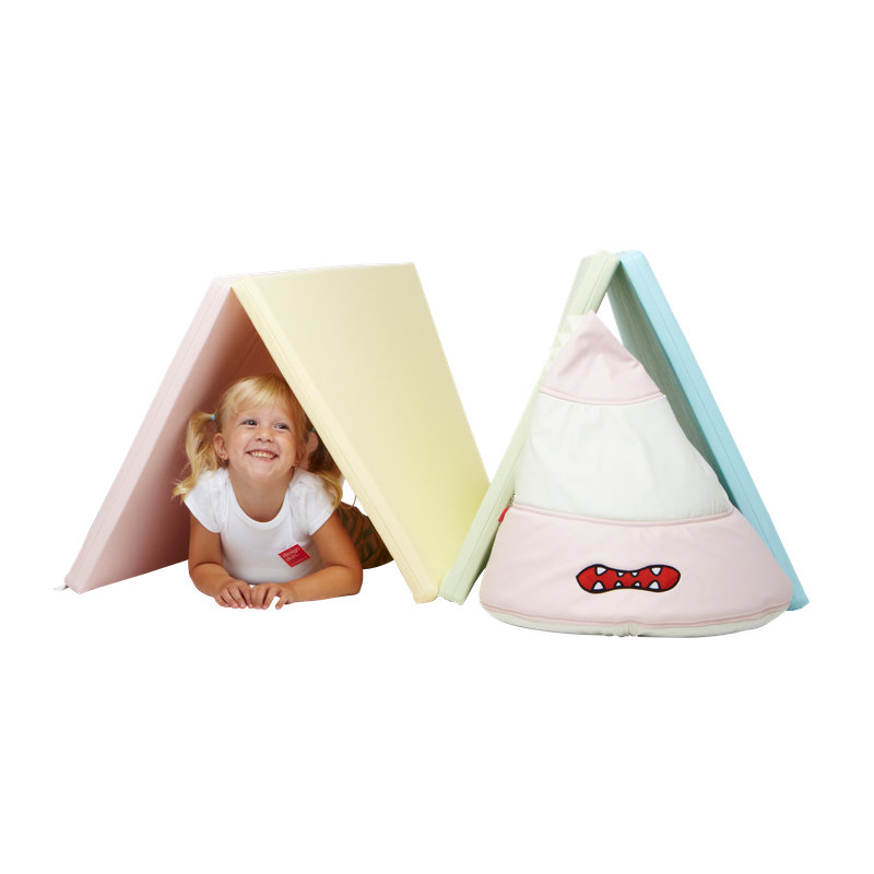 Tapis de jeu bonbon transformable, H 1,50 po x L 94,40 po x l 53,10 po
