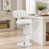 Blanc est en rupture de stock sélectionné