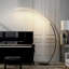 Lampe sur pied arquée moderne à DEL