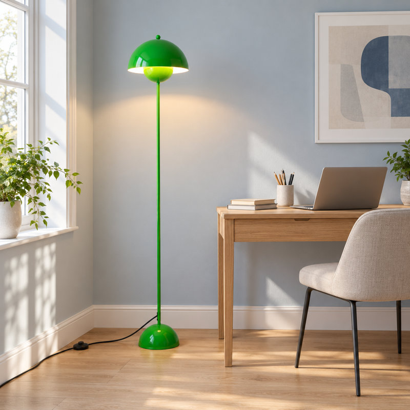 Lampe sur pied industrielle industrielle avec abat-jour vert pomme et interrupteur au pied, Vert pomme