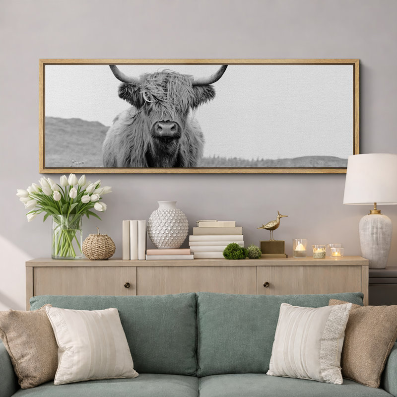 «Animals Highland Cow», portrait en noir et blanc sur toile, H 20 po x l 60 po, Naturel