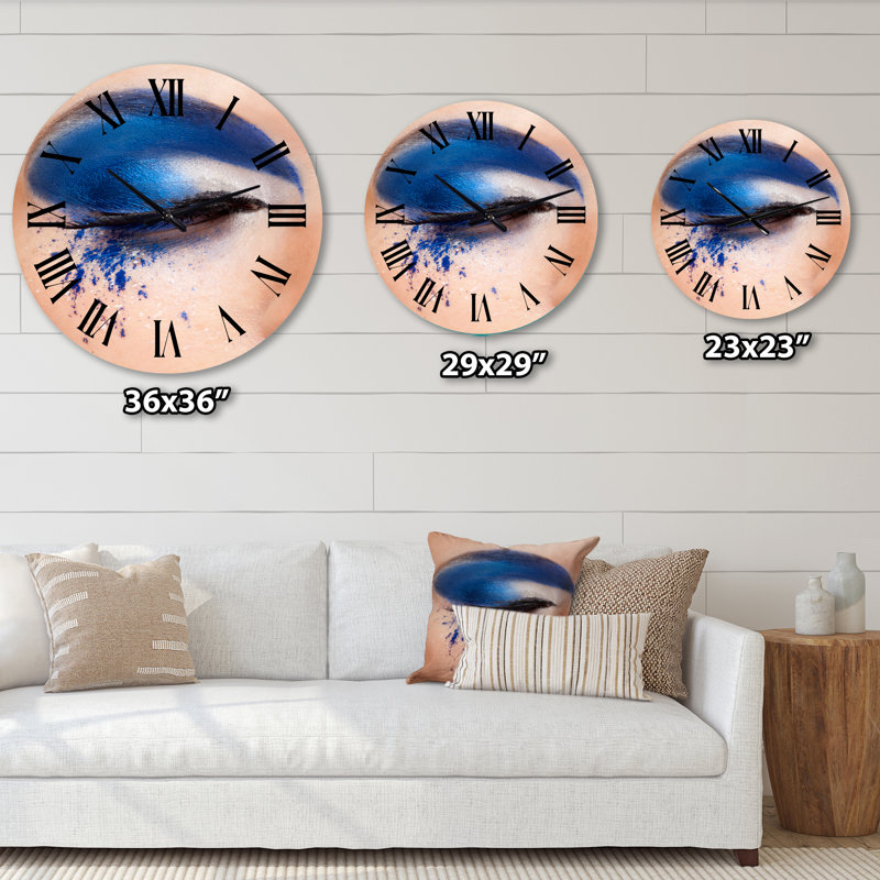 Horloge murale moderne, Moyenne