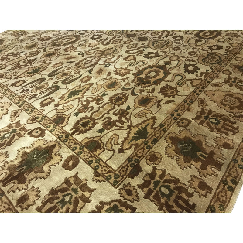 Hand-Knotted High-Quality Gold Area Rug
