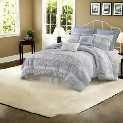 Romantic Blue Jacquard Bedding Set, Polyester Queen Comforter