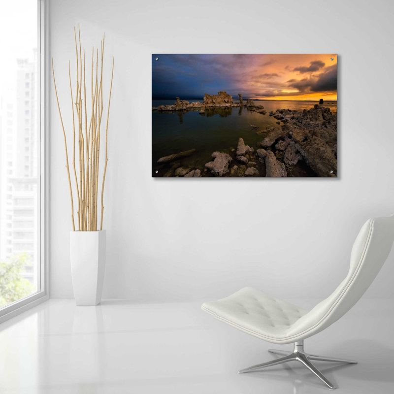 «Transition» par Natalie Mikaels, art mural en verre acrylique, H 24 po x l 36 po x P 0,2 po