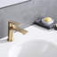 Robinet de lavabo à poignée simple-124898156