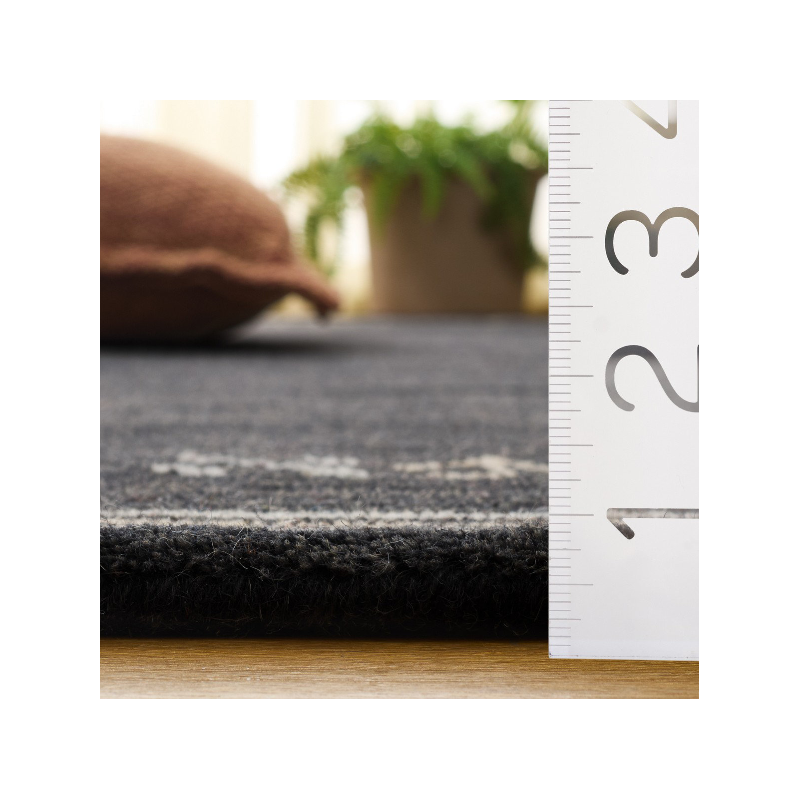 Santiago Handmade Wool Charcoal Rug, Round 4'