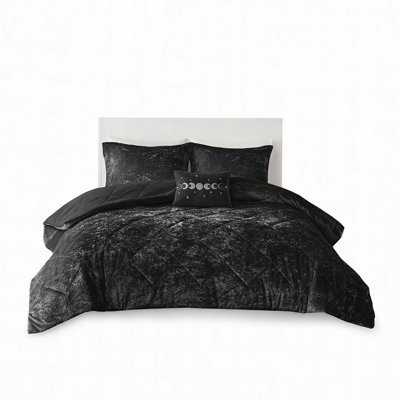 Comforter Set with Throw Pillow