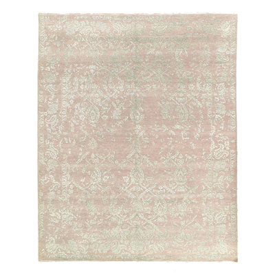 Floral Area Rug in Gray