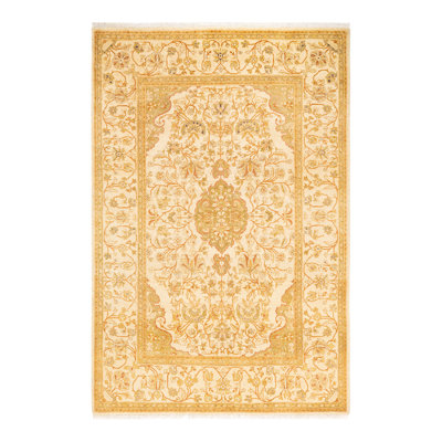 Classic One-of-a-Kind 4' 1" x 6' 2" Hand Knotted Area Rug